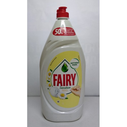 Акція Засіб для посуду рідкий Fairy ромашка вітамін Е /1,35л